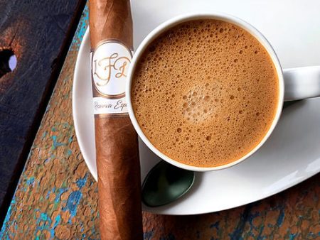 La Flor Dominicana - Reserva Especial Online Hot Sale