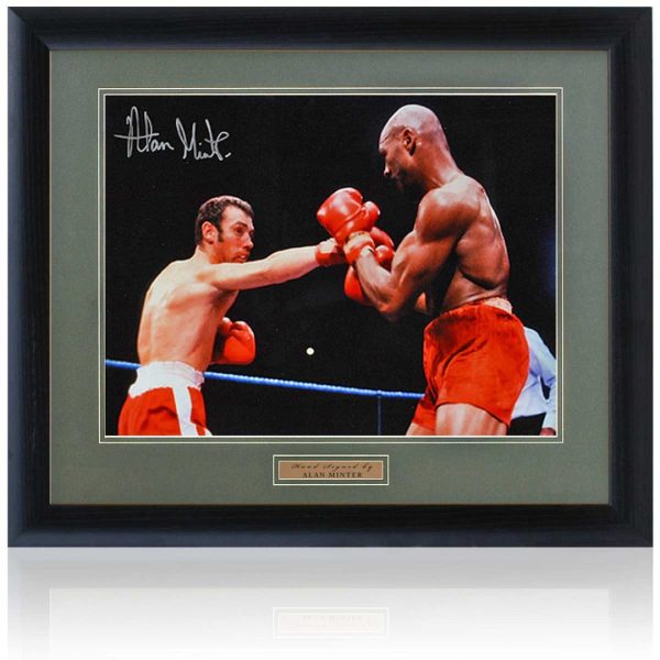 Alan Minter Boxing Legend Hand Signed 16x12   Photograph AFTAL COA For Cheap