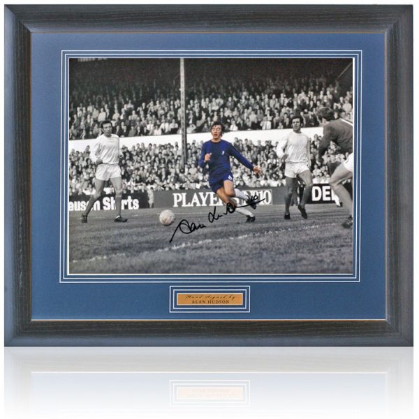 Alan Hudson Chelsea Legend Hand Signed 16x12   Photograph AFTAL COA For Sale